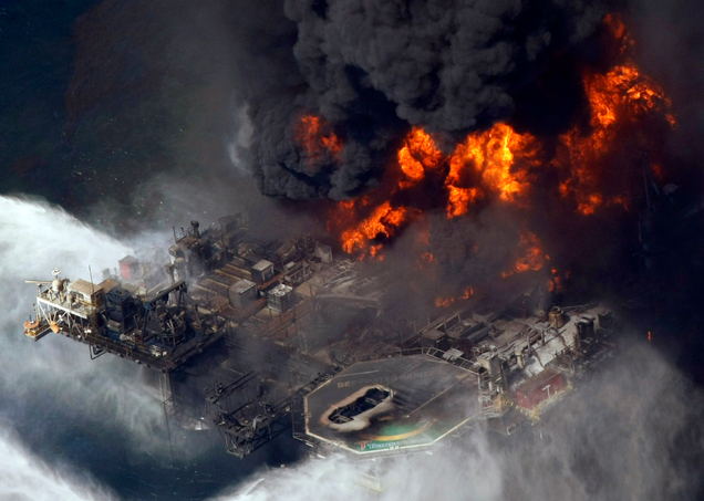 An aerial shot taken during the 2010 Deepwater Horizon oil rig spill and explosion. Photo: AP